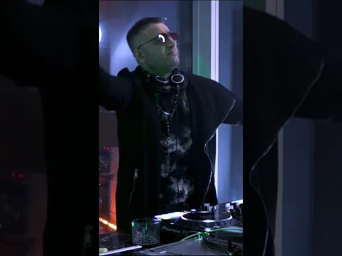 With Music 🎧 The Time #dj #djremix #remix С музыкой все время #музыка #music