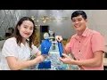 Download Lagu A Khương Dừa trúng số đến Kim Khiết mua dây chuyền kim Cương tặng bà xã kỷ niệm 12 năm ngày cưới.