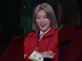 Download Lagu IVE's Gaeul dances cutely to 'Aju Nice' by Seventeen #verynice #seventeen #ive #gaeul