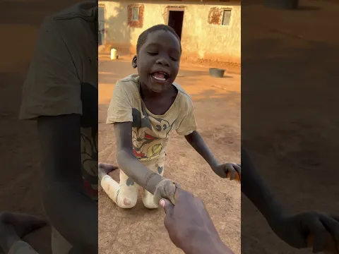 Meddy needs a wheelchair ♿️ If 15 friends give $10 each, Meddy will never have to crawl again.