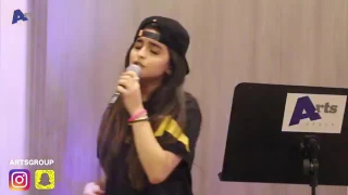 حلا الترك تغني مدري شبلاي اليوم بصوت كله احساس  دندنها