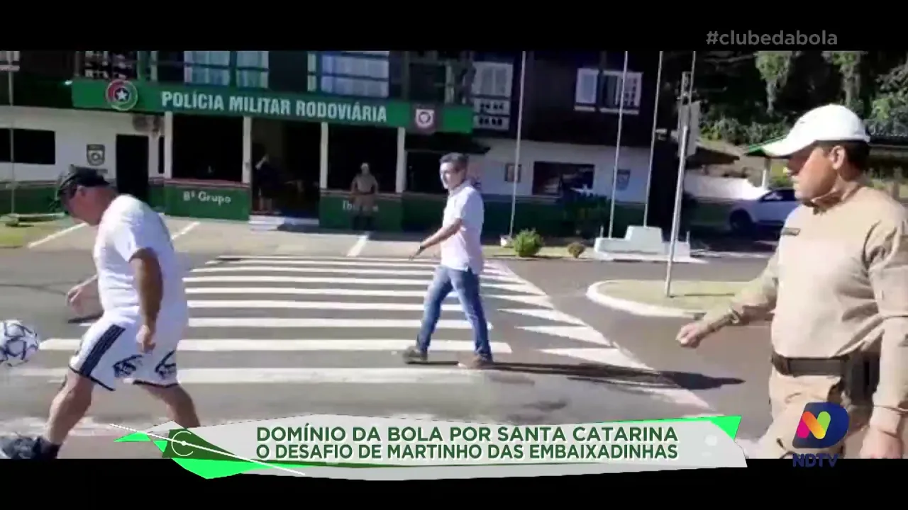 Domínio da bola por Santa Catarina: o desafio de Martinho das embaixadinhas