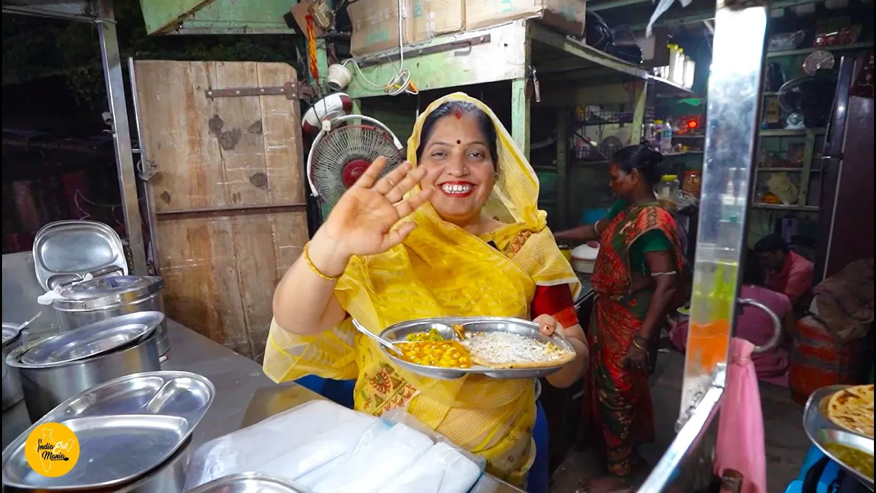 Sweet Madhu Aunty Open First Parantha Shop In Bhubneswar Rs. 30/- Only l Odisha Street Food