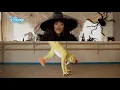 Videoclipe Chandler Kinney - Halloween House Party