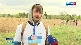 В эти выходные омичи соревновались в сборе мусора в Парке Победы