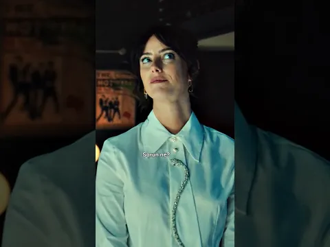 Huzurlarınızda tüm asaletiyle Susie Glass.