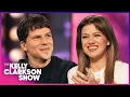 Kelly Clarkson Jesse Eisenberg Hilariously Realize They Have The Same Energy