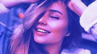 من نسخ چشات شدم رفیق غمهات شدم یهو کیش مات شدم مرتضی جعفرزاده دلتنگ صدات شدم دندنها