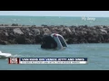 Van runs off Venice jetty and sinks