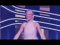 Ashlee Simpson (Galaxy Girl) Performs Pieces of Me @The Masked Singer SS14