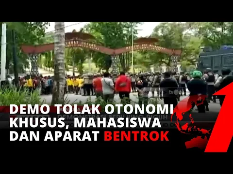Ricuh! Demo Tolak Otonomi Khusus Jilid II, Mahasiswa Papua Bentrok dengan Aparat | tvOne