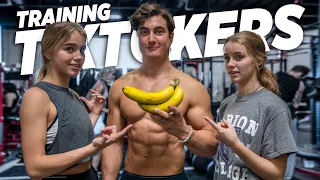 training tiktokers w anna 