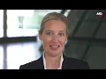 Download Lagu Alice Weidel: „Wer die Freiheit liebt, schaut den Mächtigen kritisch auf die Finger!“