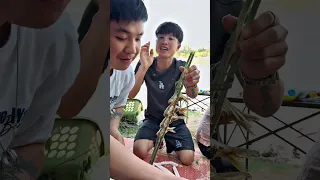 หาปลา กินข้าวริมน้ำ ຫາປາ ກິນເຂົ້າແຄມນ້ຳປາກກະດິງ