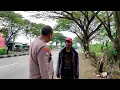 Download Lagu 4 BULAN JALAN KAKI,SEORANG BAPAK WARGA SULAWESI CARI PEKERJAAN MALAH TERLANT@R DI LAMONGAN