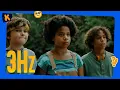 Download Lagu De vrienden proberen het dagboek te ontcijferen | 3Hz | Reeks 1 | Aflevering 3