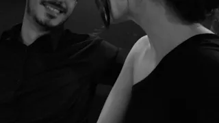 علي الموسوي يموت العايش بغربة 