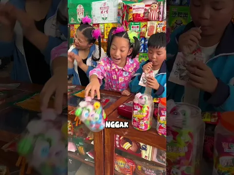Mereka Coba Lari, Tapi Kakek Udah Di Depan!