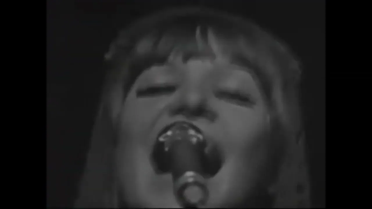 Os Mutantes - Bat Macumba (Versão Tecnicolor)