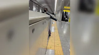 線路どこ TikTokで秒で削除された動画  線路どこ TikTokで秒で削除された動画