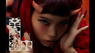 YouTube影片, 內容是膽大黨 第二季 的 片頭曲「革命道中」アイナ・ジ・エンド
