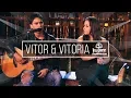 Download Lagu Vitor e Vitória - Na Frente Dessa Gente (Ao Vivo no Villa Country e Showlivre 2018)