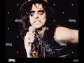 Lagu Alice Cooper Group - Billion Dollar Babies tour 1973