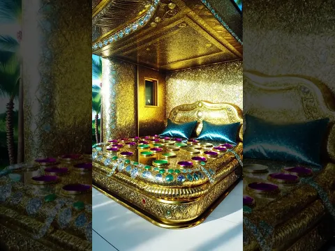 Golden House LISA OR LENA