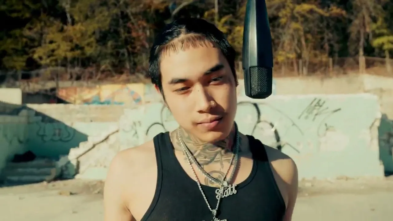 OXJ - \"portfolio\" (live performance) dir. by @traksmyth