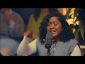 Adoration spontanée x Mirella | À la maison