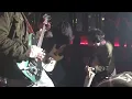 Download Lagu Feast - Senin Toko Tutup (Live at The Moon, Jakarta 12/5/2022)