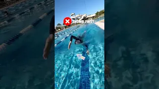 Thumb First Entering With Your Finger Tips Swimming Swimmer Swim Triathlon 