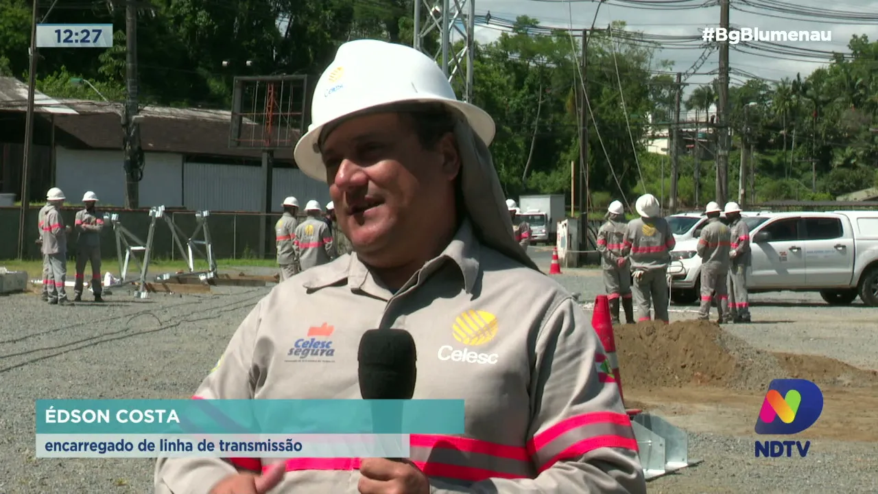 Técnicos da Celesc fazem treinamento em Blumenau