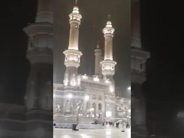 ⁣امطار غزيرة على مكة المكرمة ليلة الخميس ١٥ رجب ١٤٤٦هـ