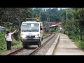 Lagu Ada Stasiun TIDAK RESMI Buatan Warga Biar Bisa Naik Kereta Di Kampung Tersebut.