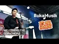 Download Lagu Pee Wee Gaskins - Welcoming The Sophomore (with Lyrics) | BukaMusik