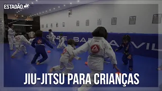 Academia Gracie em SP usa brincadeiras e atividades lúdicas para ensinar jiu-jitsu para crianças