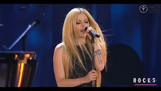 Download Avril Lavigne - Fly (live on Special Olympics 2015) MP3