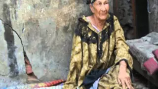 شباب وبنات مينا البصل واللبان انفذو اهالى عشش القباري  شباب وبنات مينا البصل واللبان انفذو اهالى عشش القباري