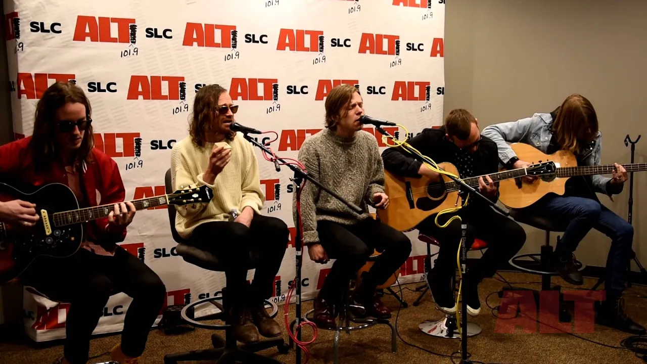 Cage The Elephant - Mess Around (Live @ ALT 1019)