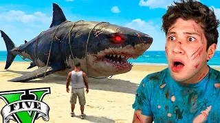 Me ENFRENTO al MEGALODÓN más GRANDE de GTA 5! 🌊🦈 (Mods)