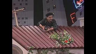 محمد هنيدي يألش على مدحت صالح    كان يوم أسود يوم ما غنيت حزمني يا دندنها