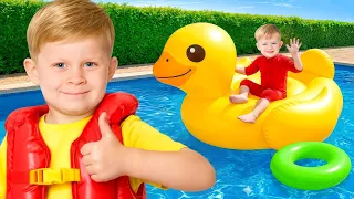 ألعاب المسبح للأطفال   تعل م المشاركة دندنها