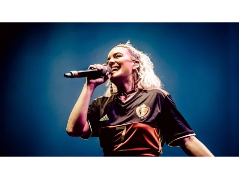 Download MP3 Anne-Marie - Do It Right (live) (Dance With The Devils 2016)