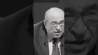 جمال عبدالناصر يشرب Drink 