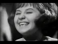 Lulu at age 15: SHOUT!