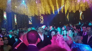 هاني شاكر يرقص فرحآ في زفاف ابنه للمره الثانيه 