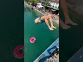 Download Lagu Crazy Splash diving in Zurich #shorts