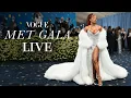 Download Lagu Live at Met Gala 2025 With Vogue