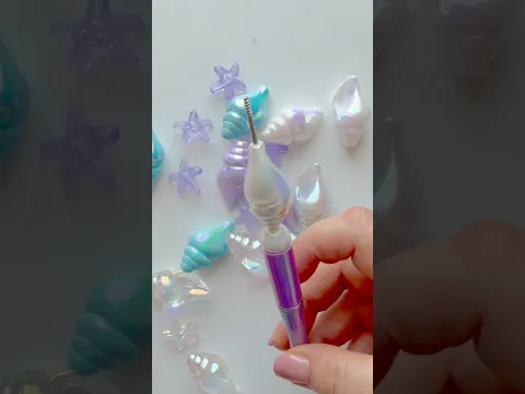 Sea shell themed beaded purple pen. #beadedpen #penfun #beads #penmaking
